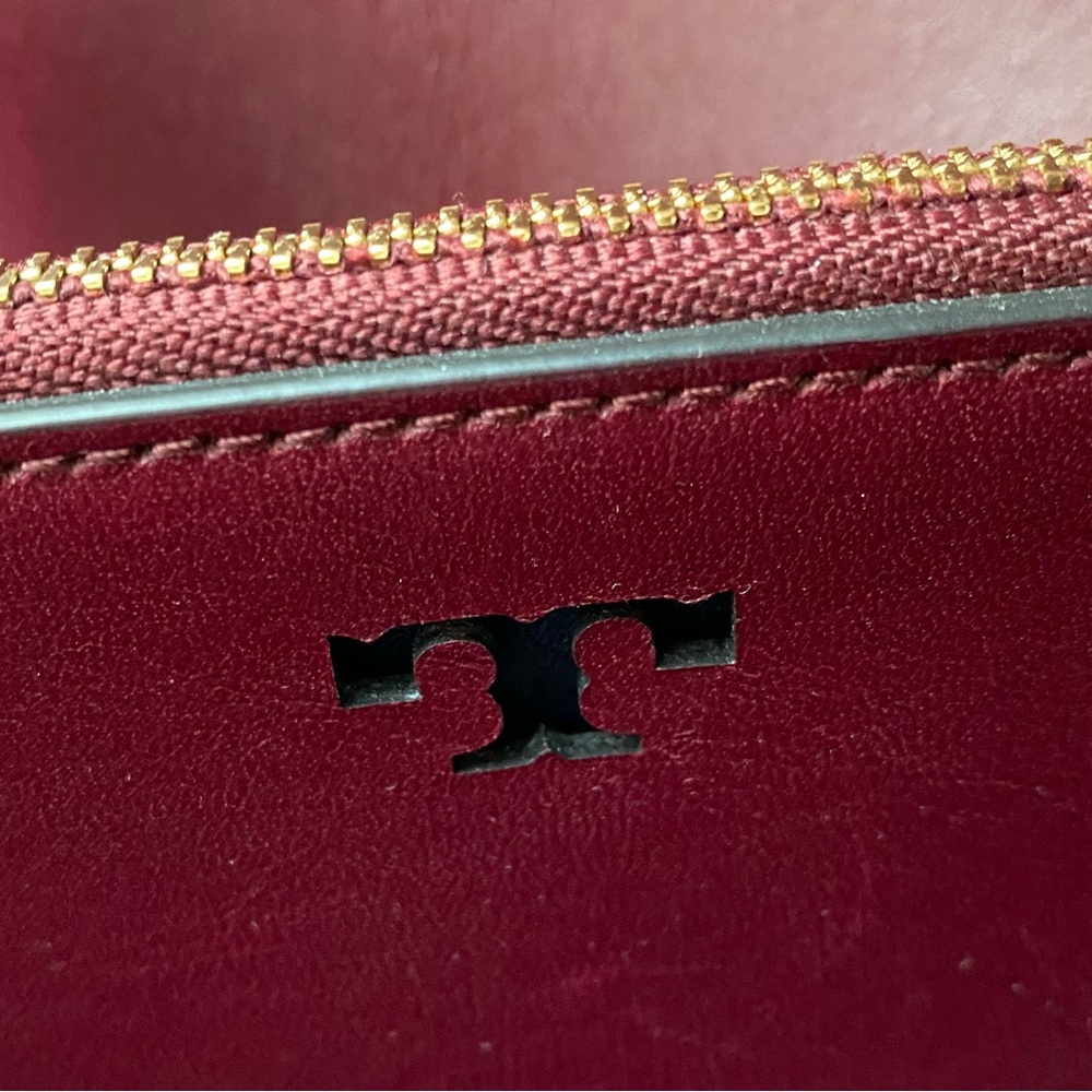 Tory Burch Burgundy Wine Red Maroon Patent Leather Shoulder Bag - Picture 13 of 14